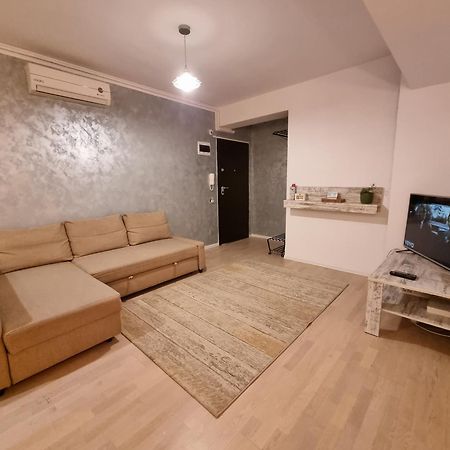 Park Residence 5, 2 Bedroom Apartment Bukares Bagian luar foto