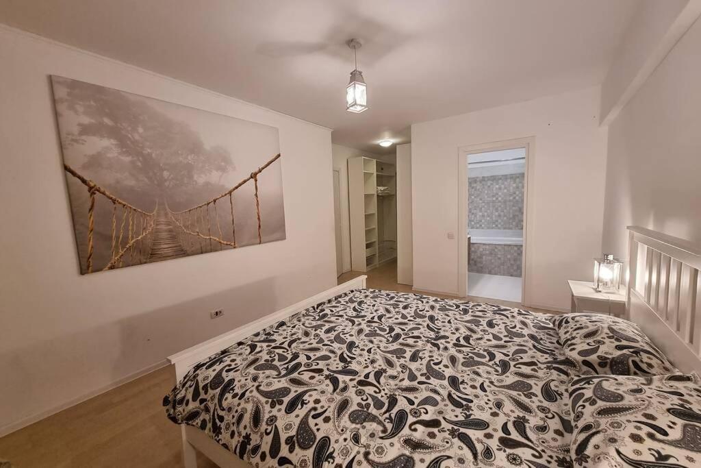 Park Residence 5, 2 Bedroom Apartment Bukares Bagian luar foto