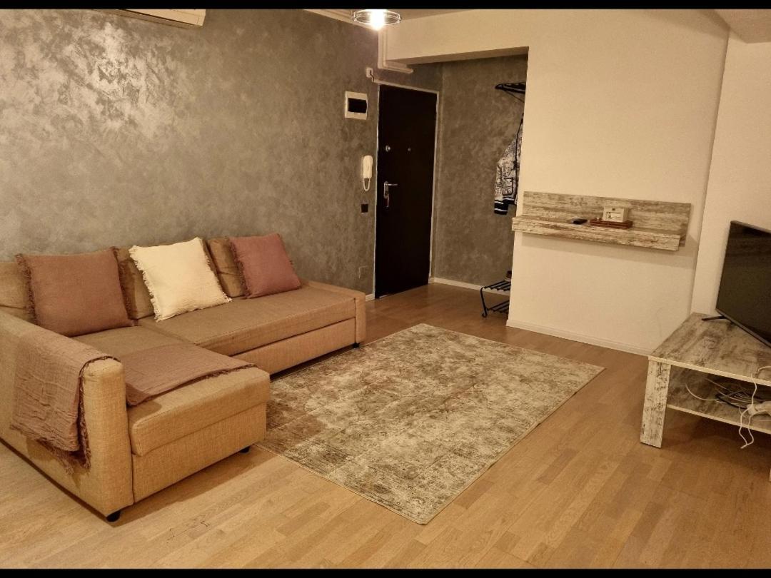 Park Residence 5, 2 Bedroom Apartment Bukares Bagian luar foto